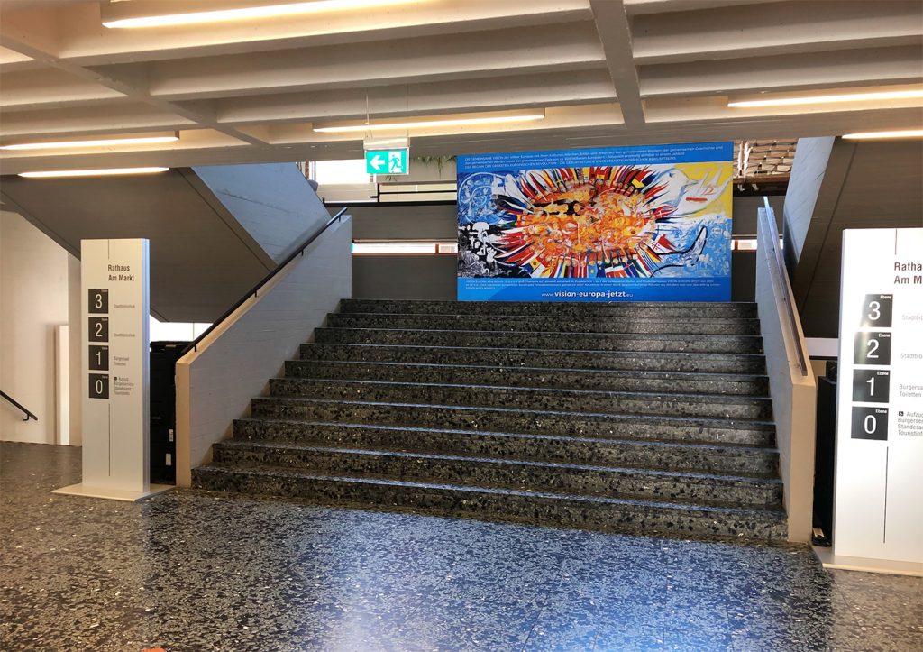 VISION-EUROPA-Stellwand im Rathaus Achern