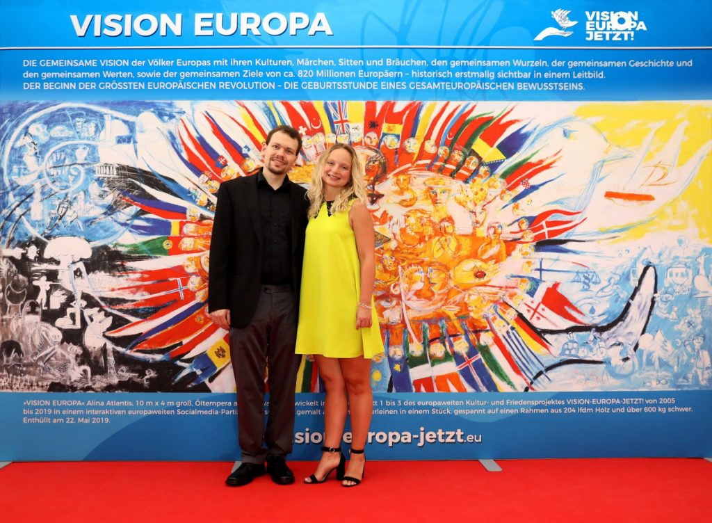 Tristan Blaskowitz und Lisa Maria Wehle bei der Premiere der 1. VISION-EUROPA-TAGE 2022 in Achern_Foto_Roland Spether__